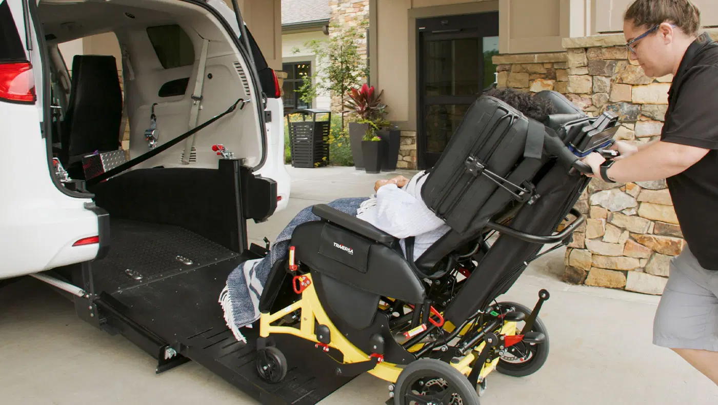 Traversa Wheelchair Transportation Services in Crystal Lake, IL