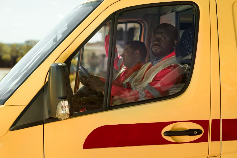 Looking for Reliable NEMT in Chicago? 5 Reasons DreamCareRides is the Best